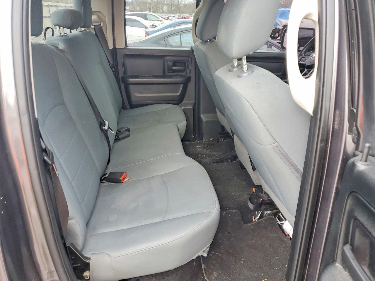 2018 RAM 1500 ST photo 10