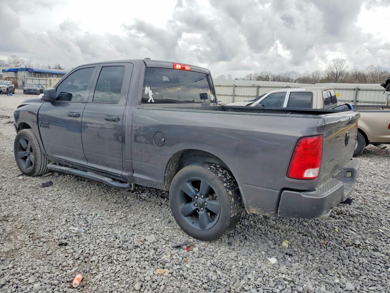 2018 RAM 1500 ST photo 2