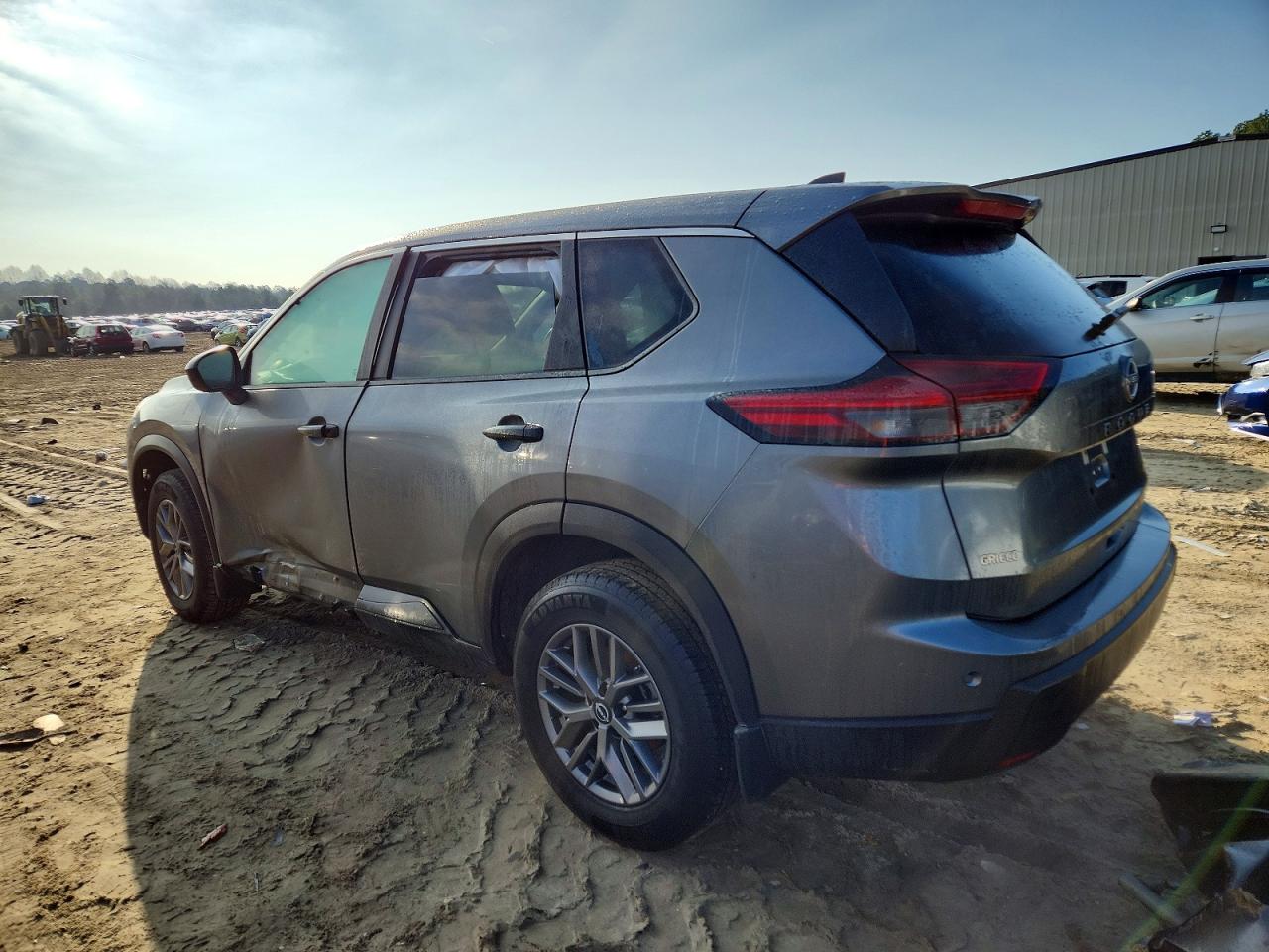 2024 NISSAN ROGUE S photo 2