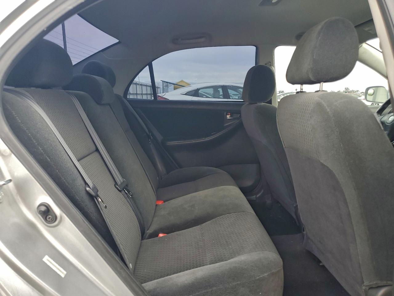 2007 TOYOTA COROLLA CE photo 10