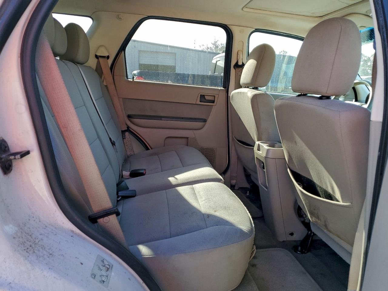 2012 FORD ESCAPE photo 11