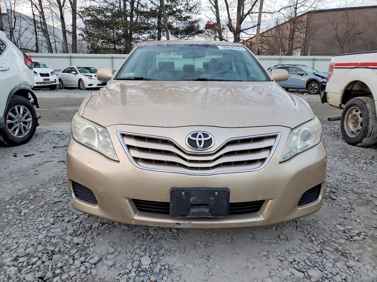 2011 TOYOTA CAMRY BASE photo 5
