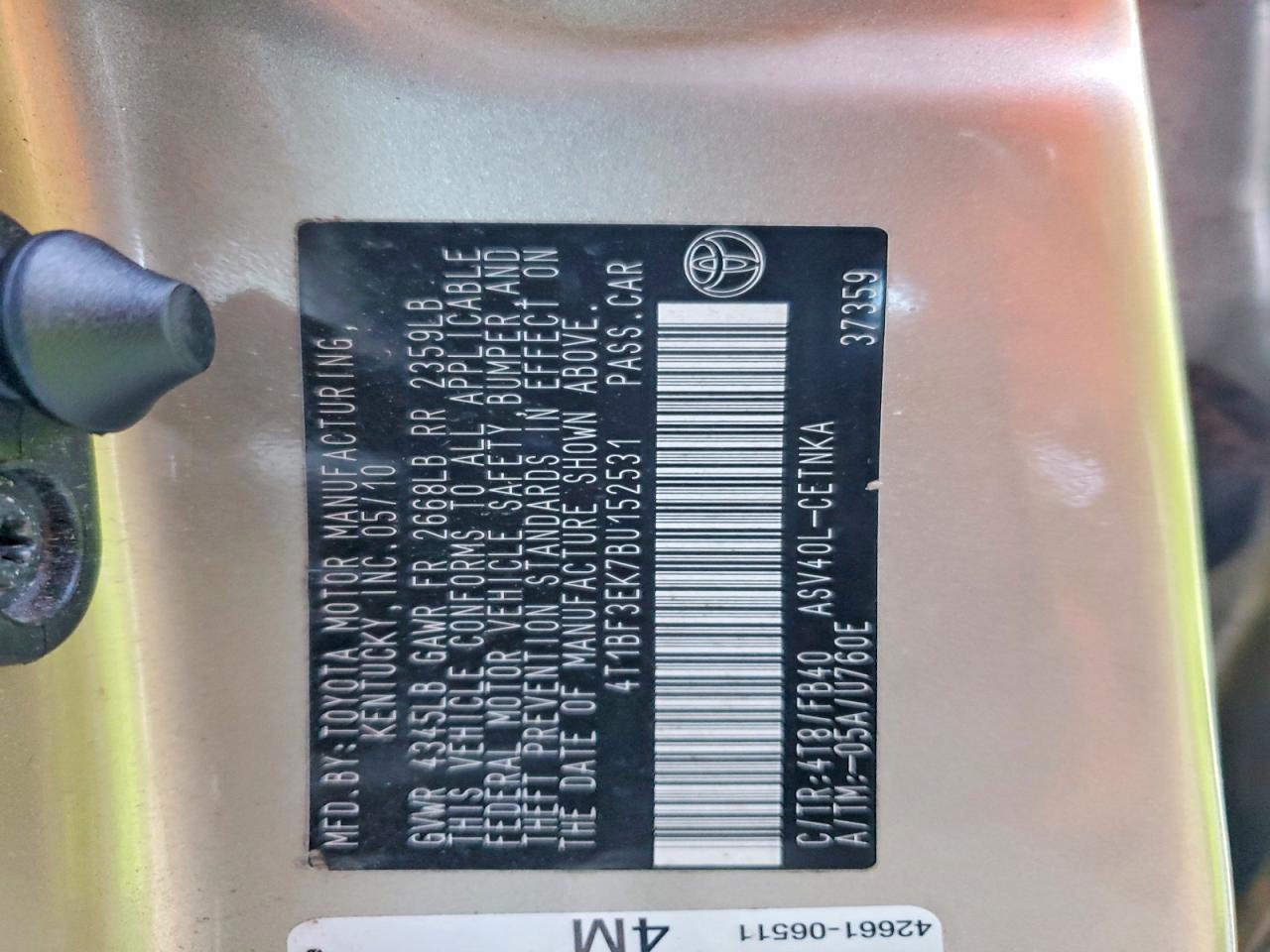 2011 TOYOTA CAMRY BASE photo 12