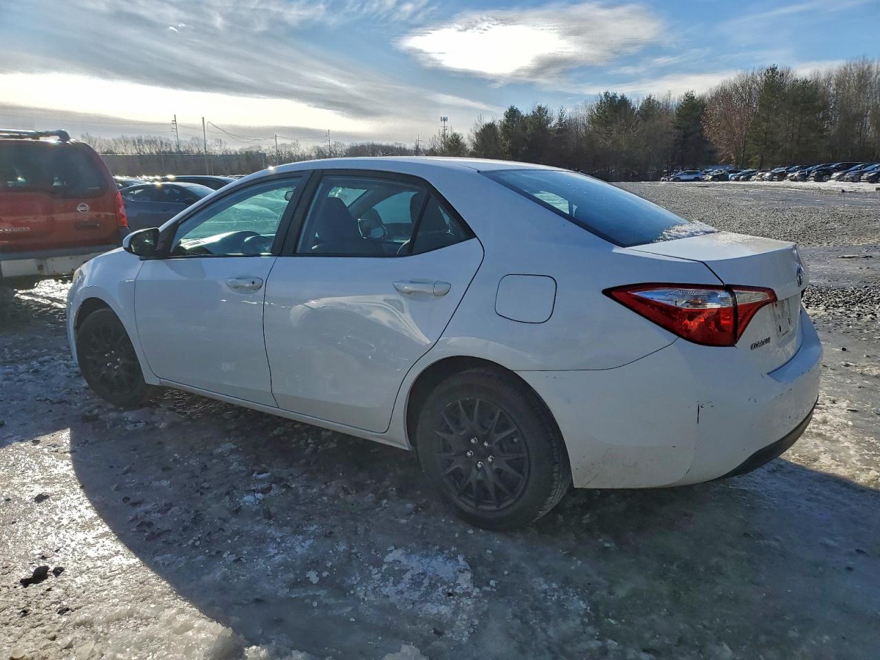 2016 TOYOTA COROLLA L photo 2