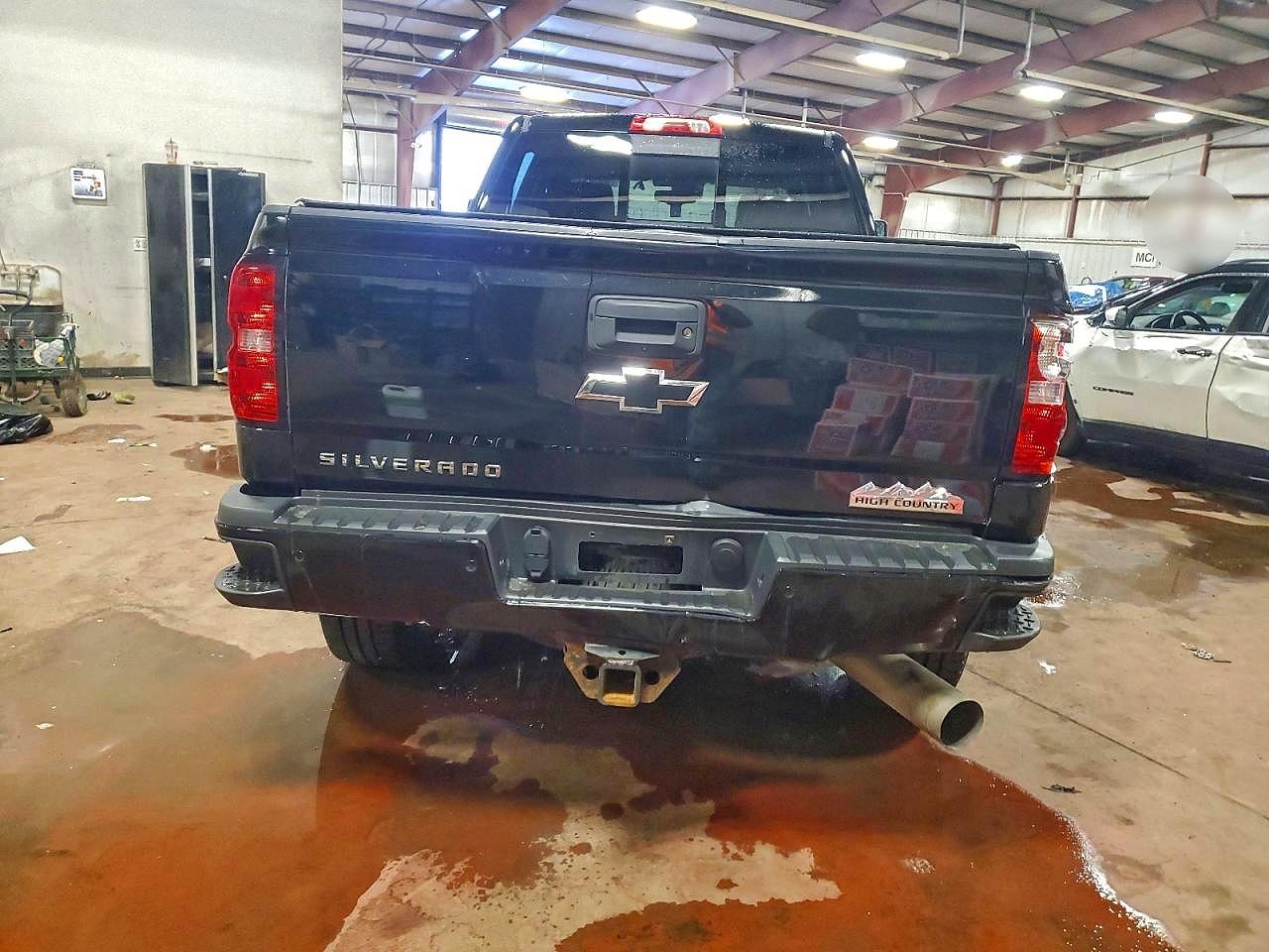 2017 CHEVROLET SILVERADO K2500 HIGH COUNTRY photo 6