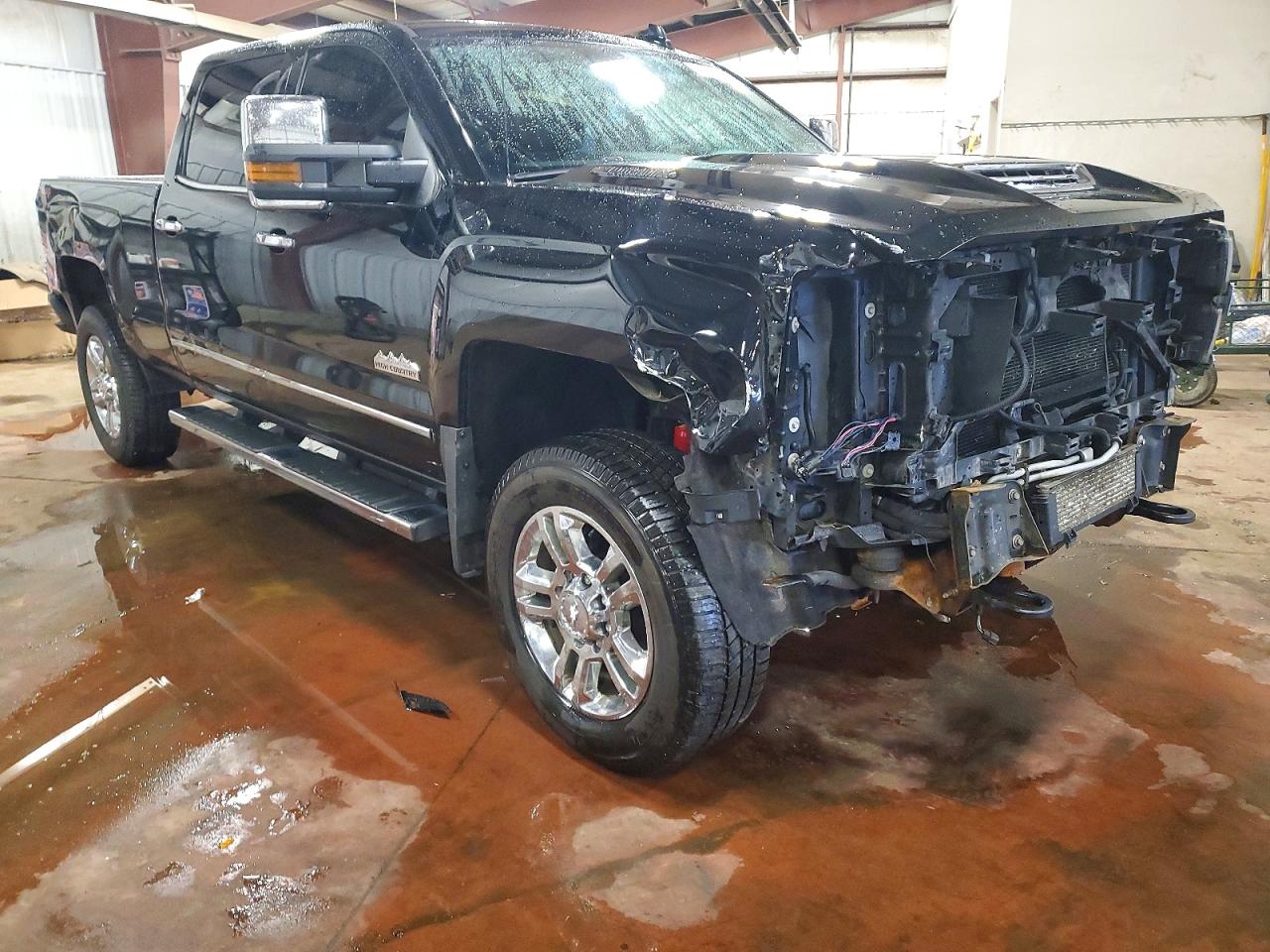 2017 CHEVROLET SILVERADO K2500 HIGH COUNTRY photo 4