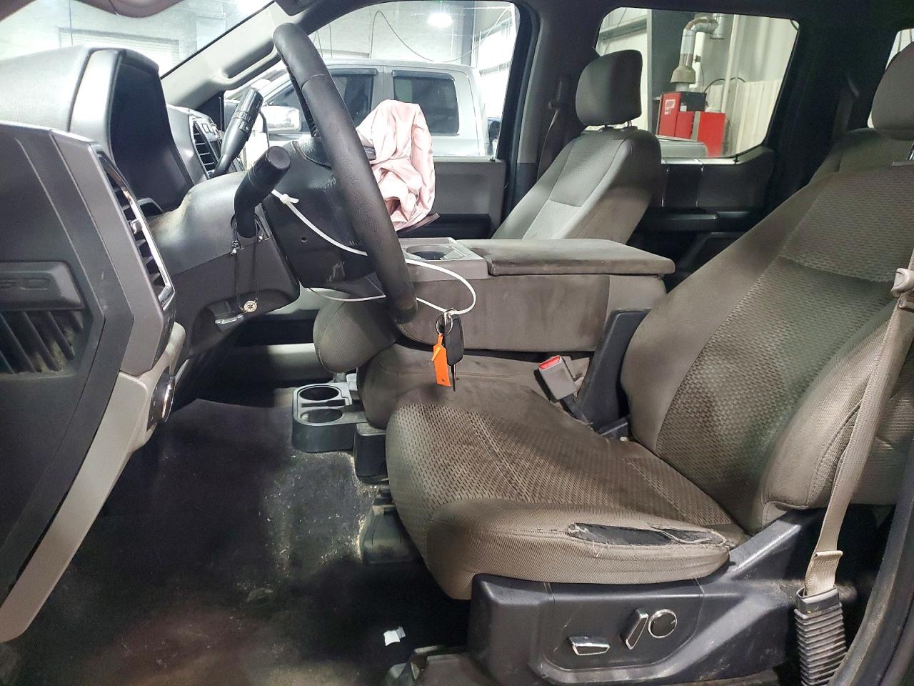 2015 FORD F150 SUPERCREW photo 7