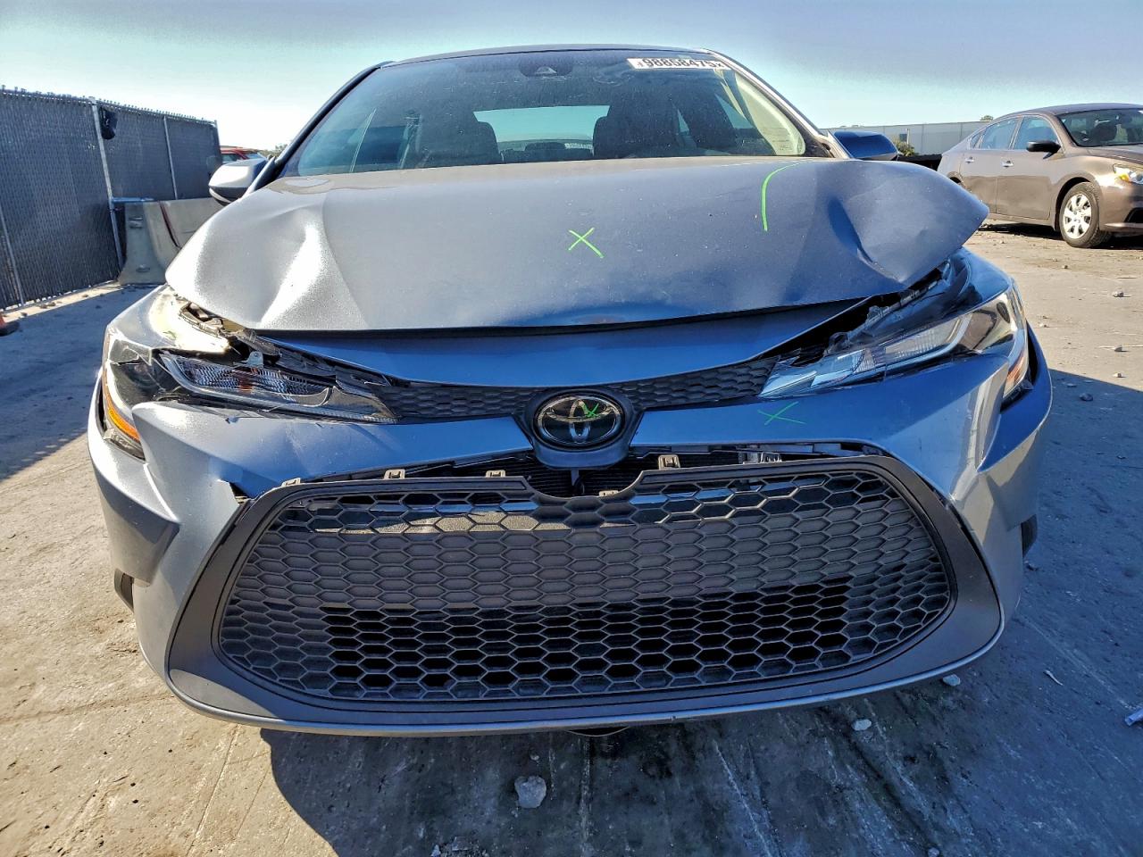 2022 TOYOTA COROLLA LE photo 5