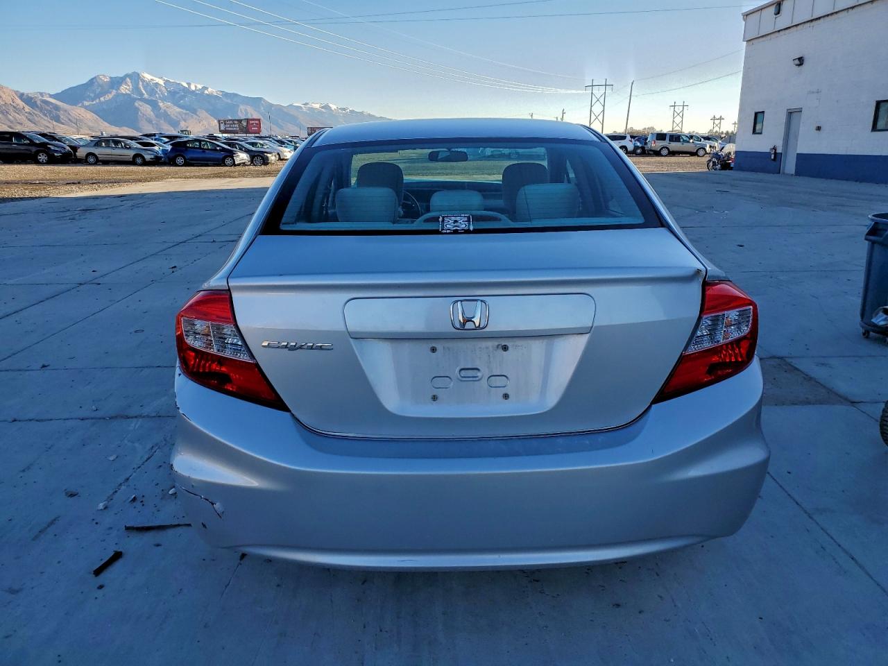 2012 HONDA CIVIC LX photo 6