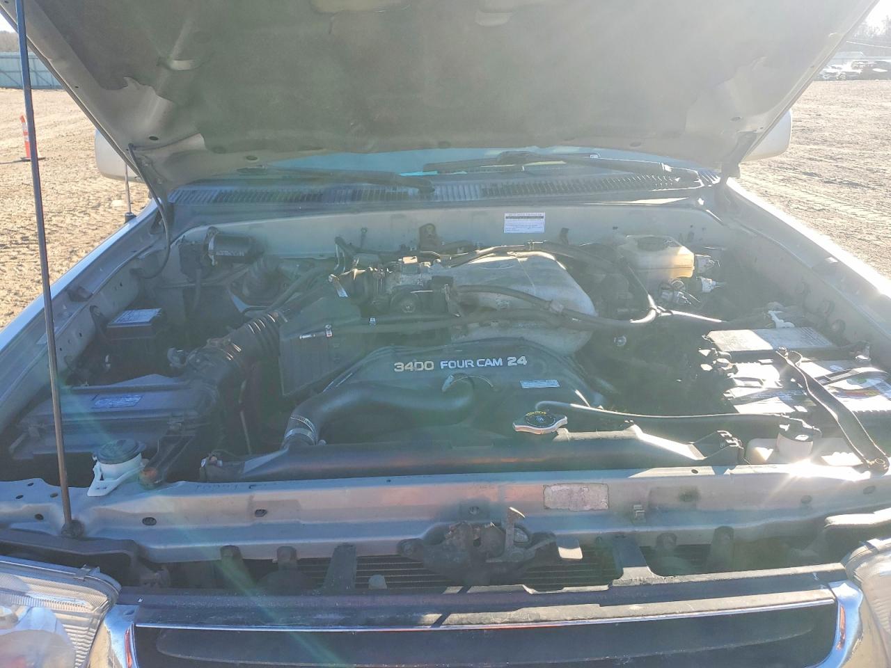 2002 TOYOTA 4RUNNER SR5 photo 12