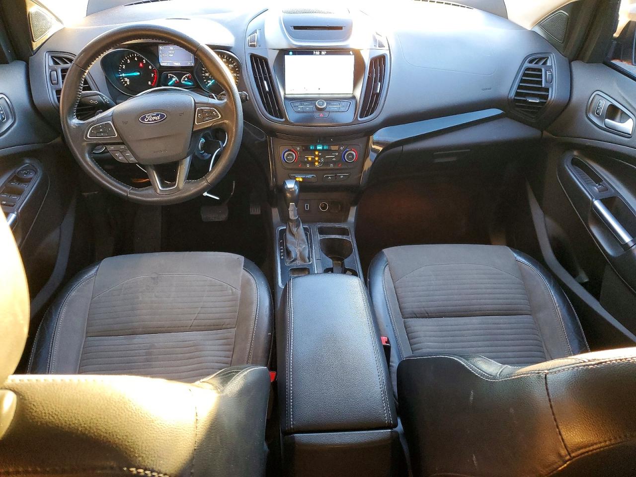 2018 FORD ESCAPE SE photo 8