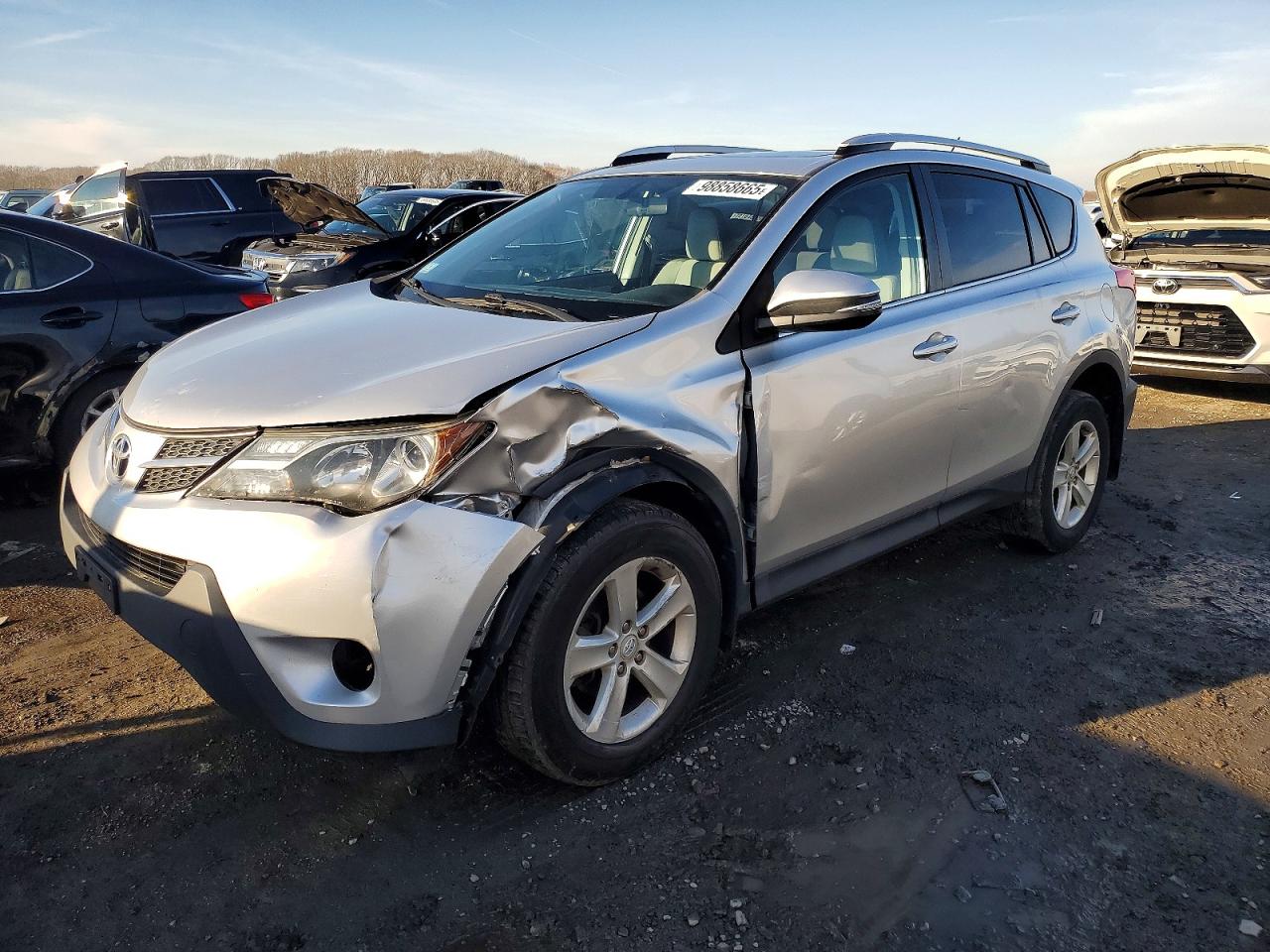 2014 TOYOTA RAV4