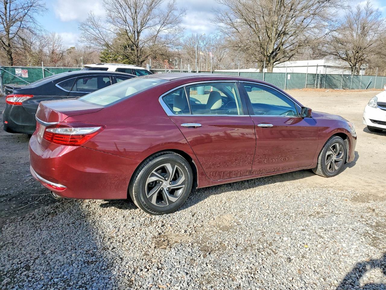 2017 HONDA ACCORD LX photo 3
