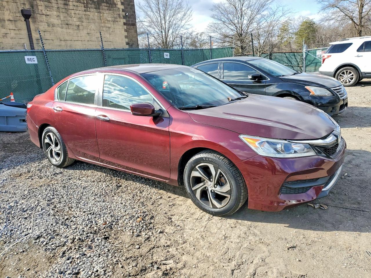 2017 HONDA ACCORD LX photo 4