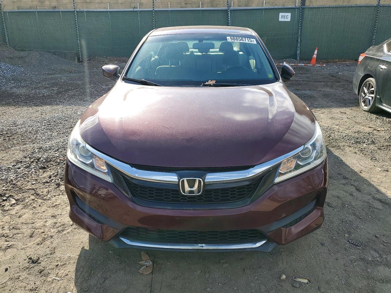 2017 HONDA ACCORD LX photo 5