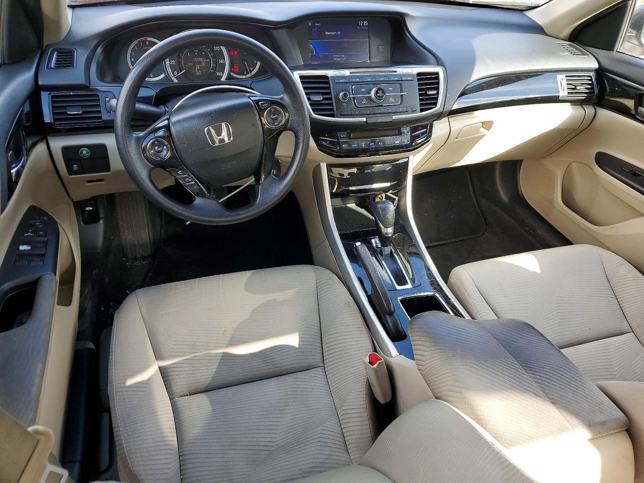 2017 HONDA ACCORD LX photo 8