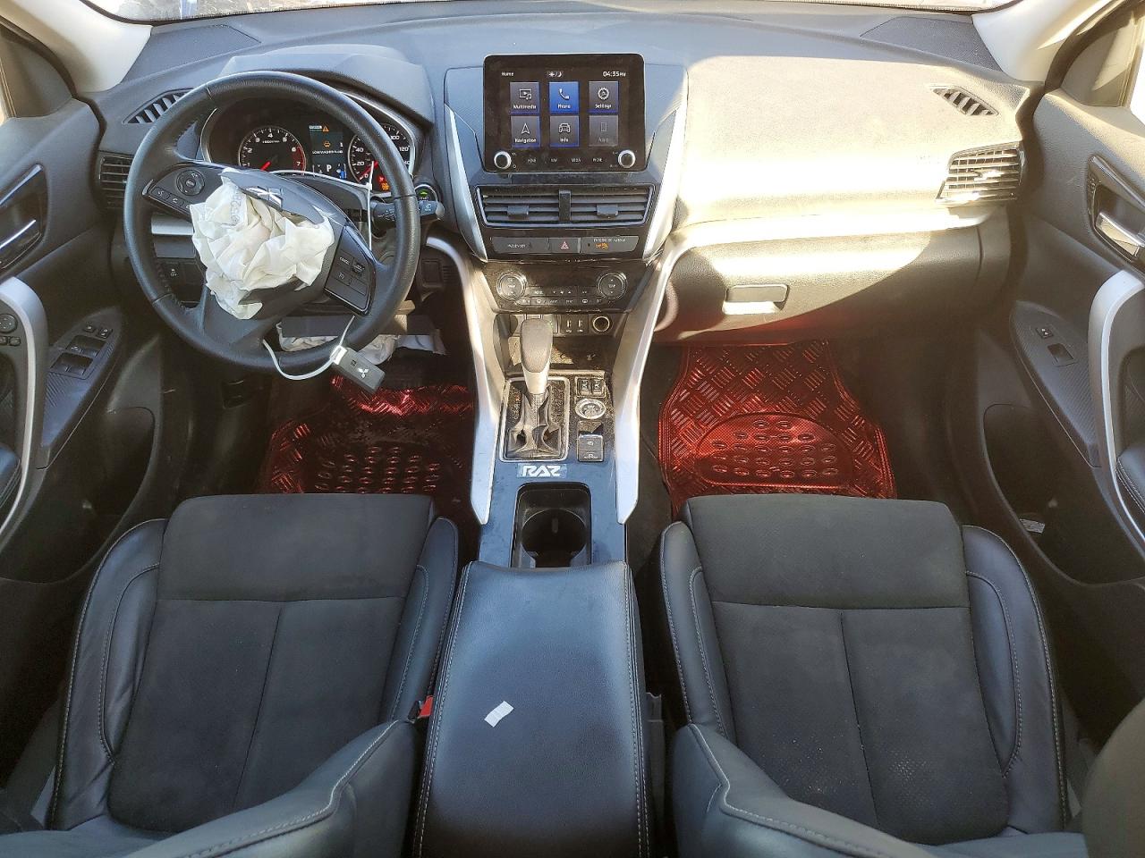 2023 MITSUBISHI ECLIPSE CROSS SE photo 8