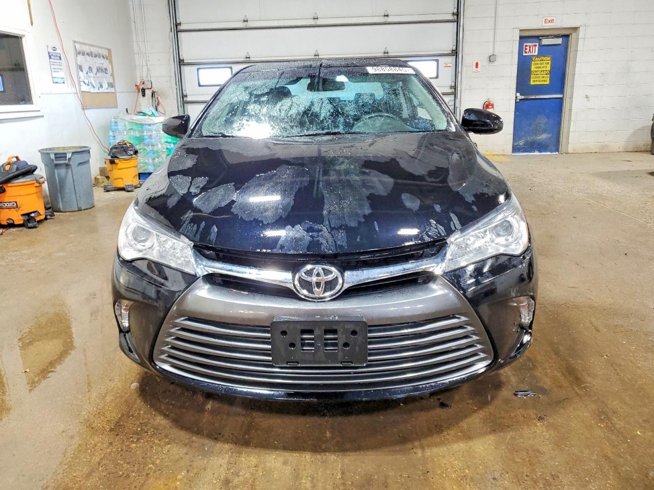 2017 TOYOTA CAMRY LE photo 9