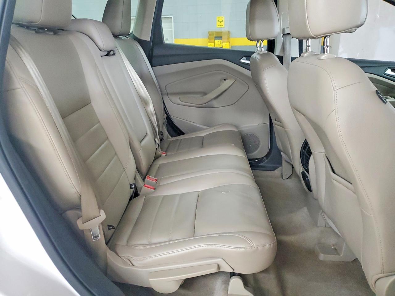 2016 FORD ESCAPE TITANIUM photo 11
