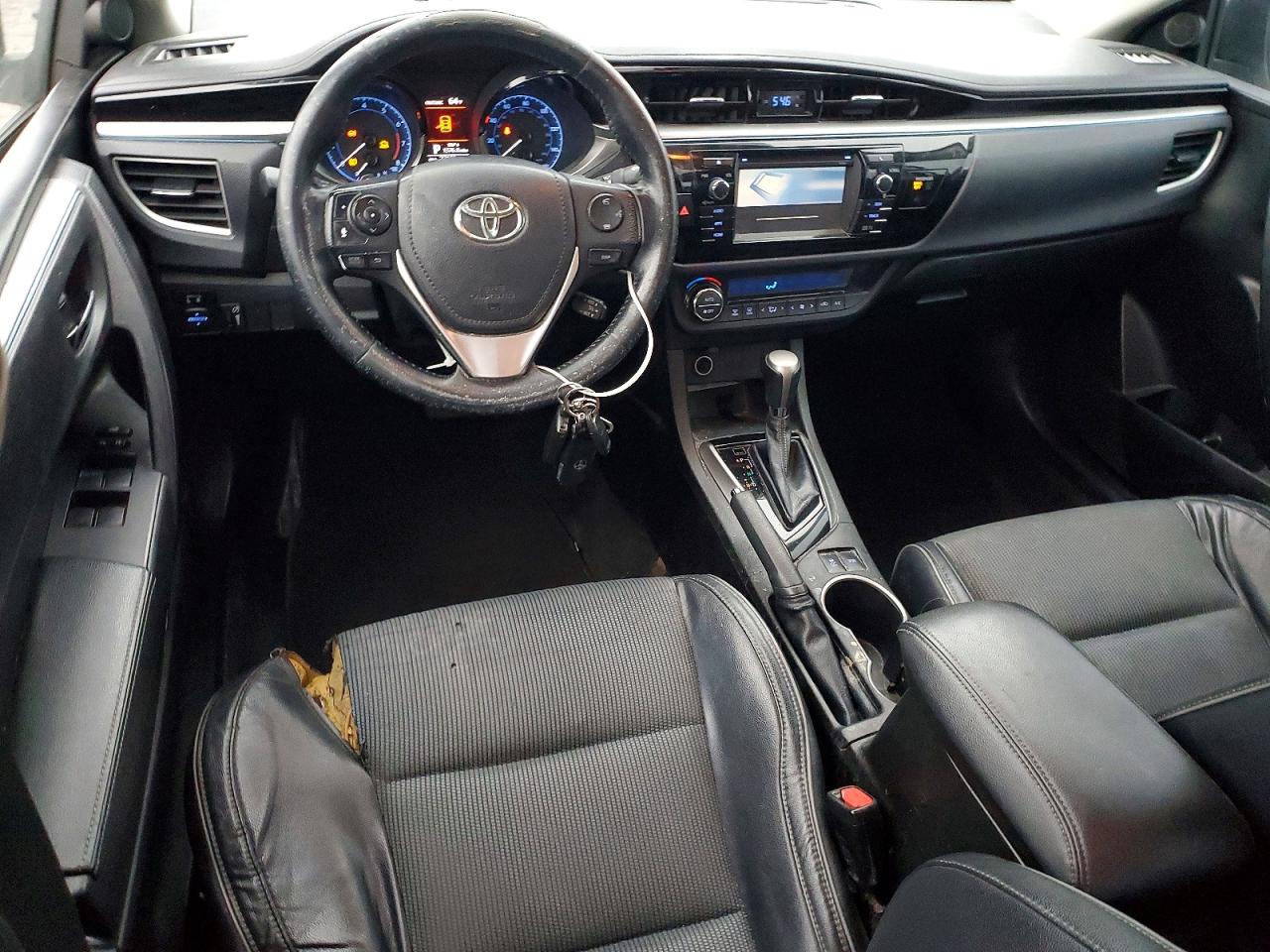 2014 TOYOTA COROLLA L photo 8
