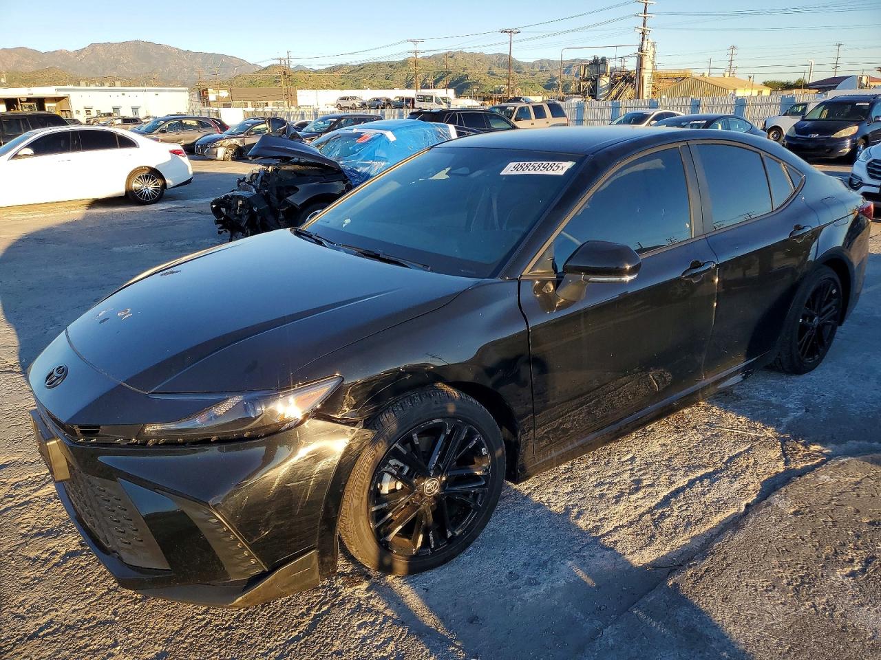 2025 TOYOTA CAMRY