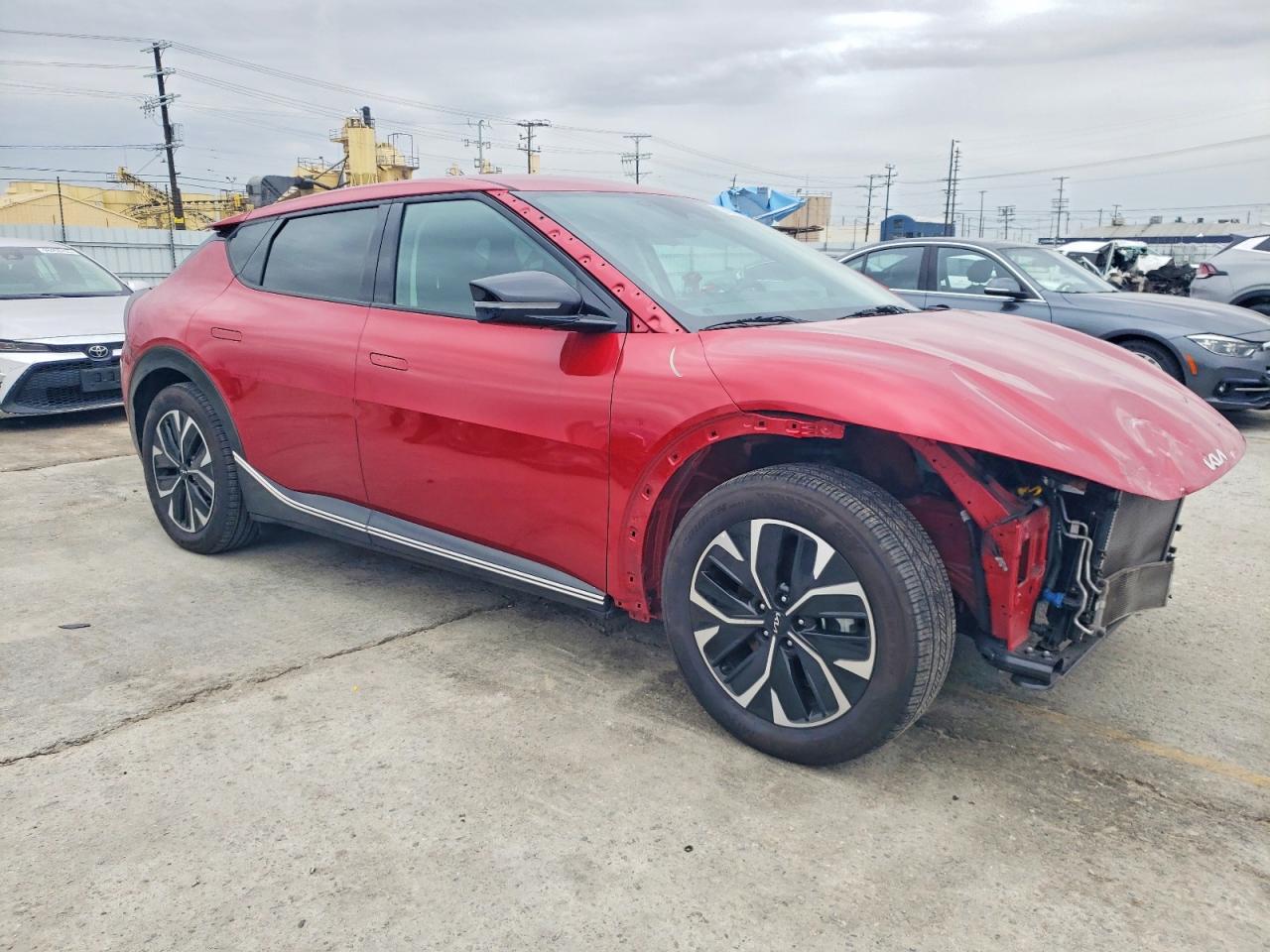2022 KIA EV6 LIGHT photo 4