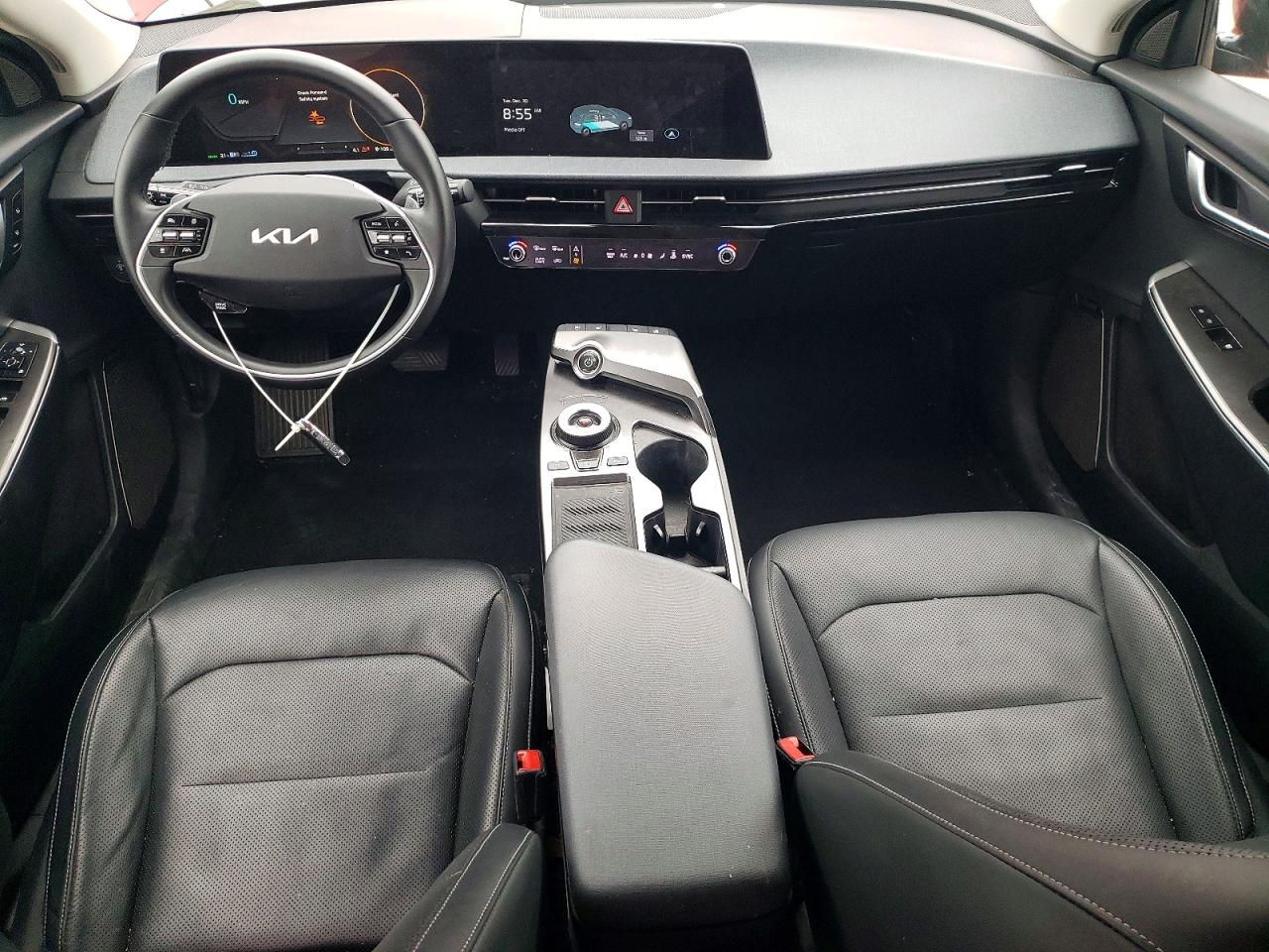 2022 KIA EV6 LIGHT photo 8