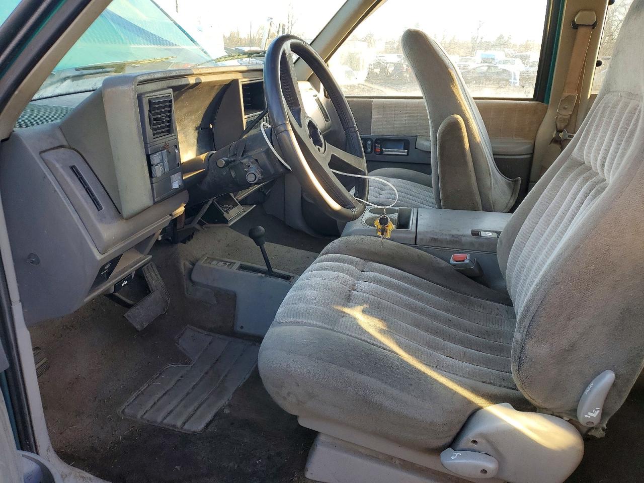 1994 GMC SIERRA K1500 photo 7