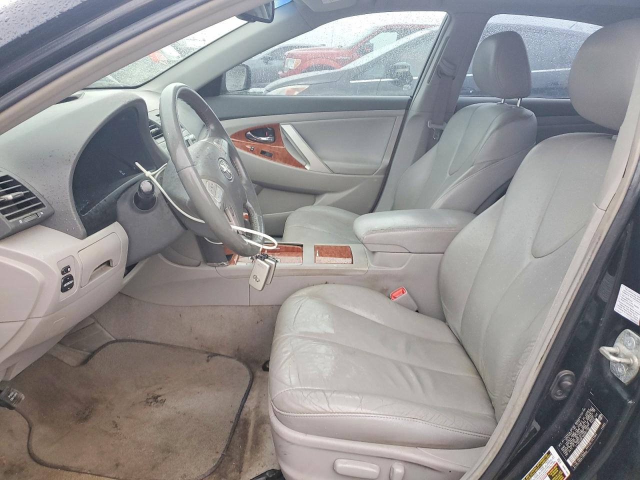 2008 TOYOTA CAMRY LE photo 13
