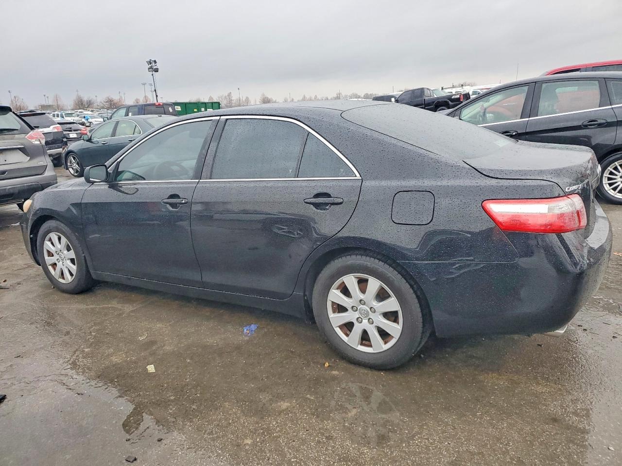 2008 TOYOTA CAMRY LE photo 3