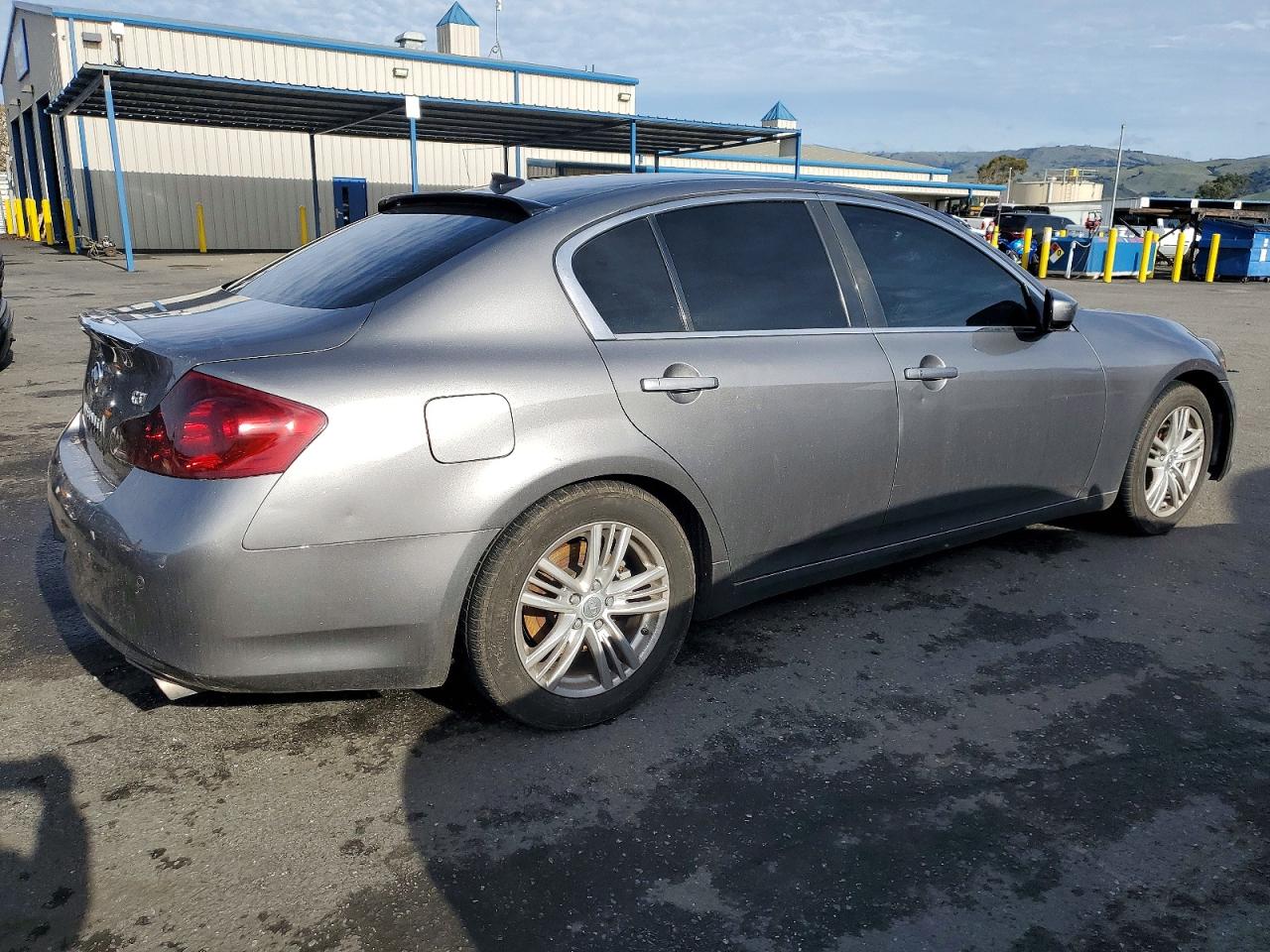 2013 INFINITI G37 BASE photo 3