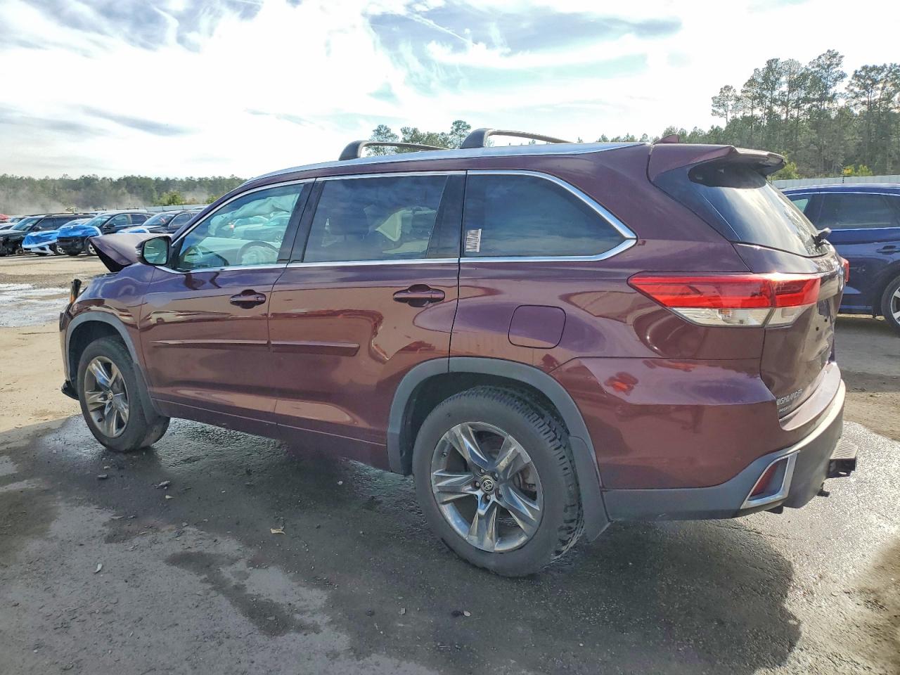 2019 TOYOTA HIGHLANDER LIMITED photo 2