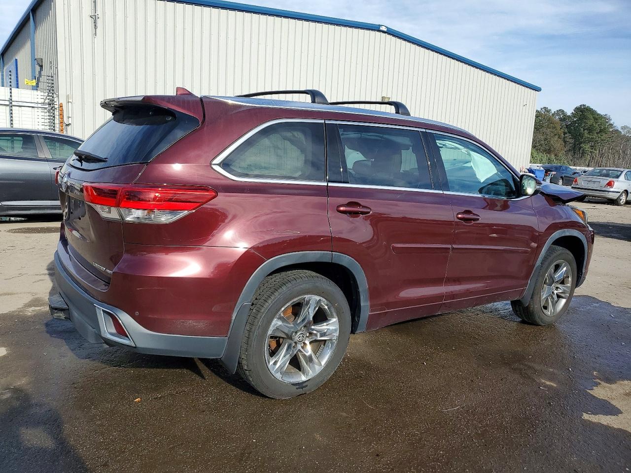 2019 TOYOTA HIGHLANDER LIMITED photo 3