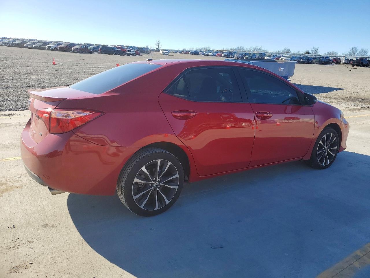 2017 TOYOTA COROLLA L photo 3
