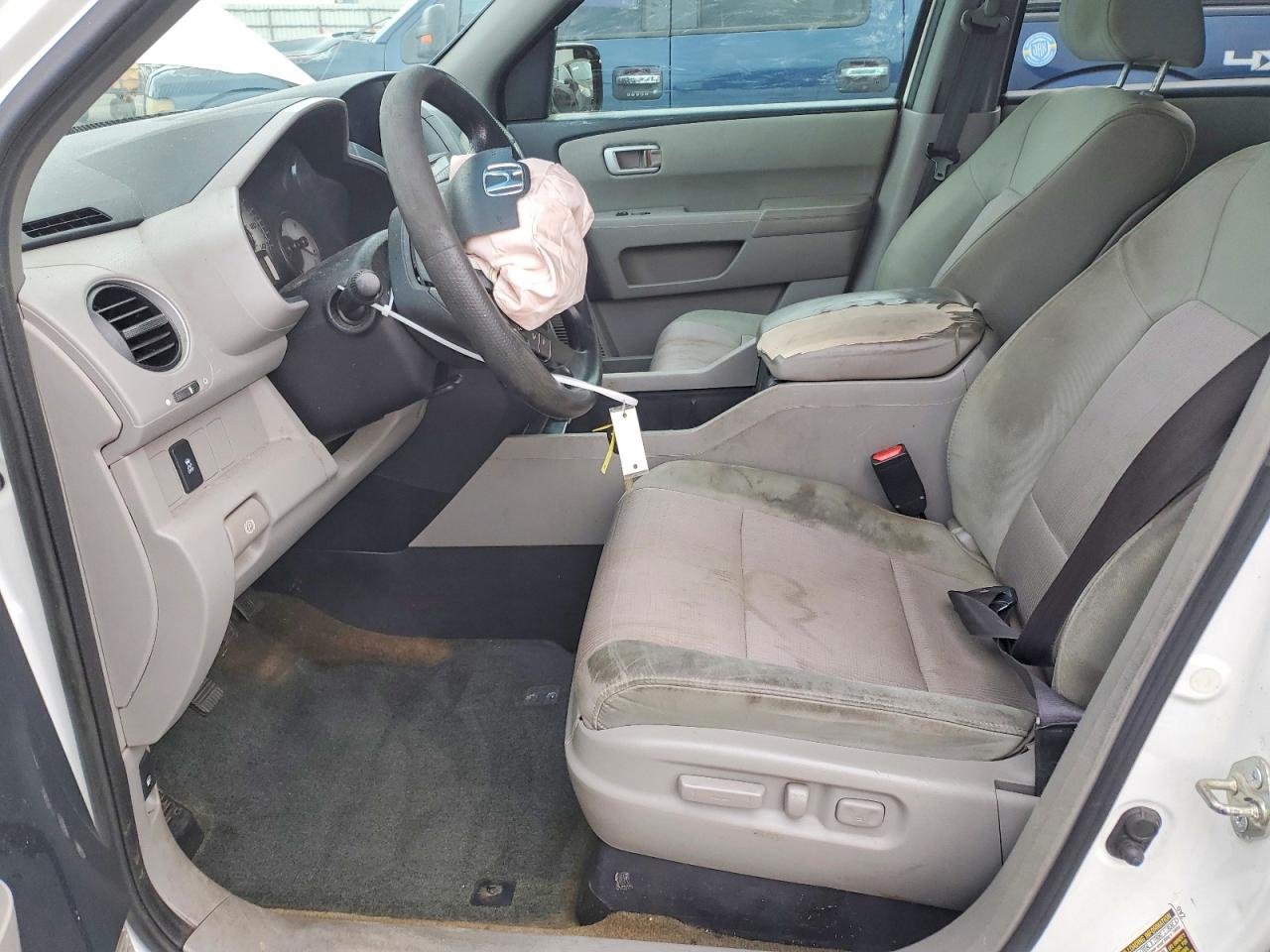 2015 HONDA PILOT EX photo 7