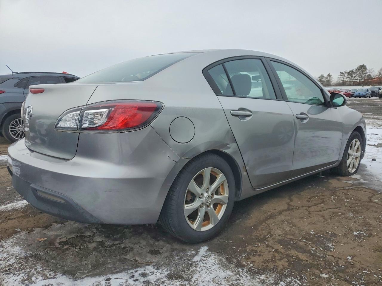 2010 MAZDA 3 I photo 3