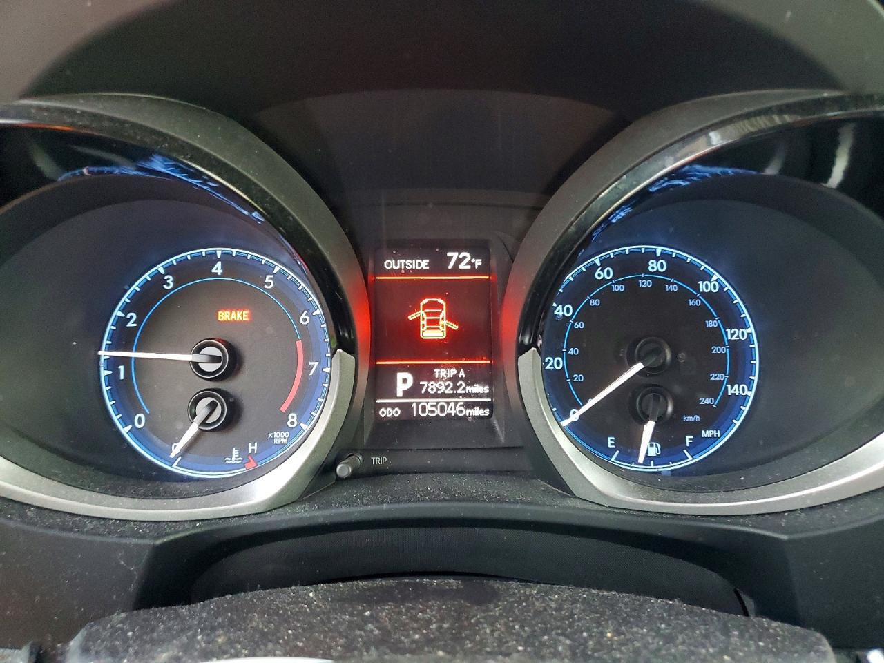 2016 TOYOTA COROLLA L photo 9