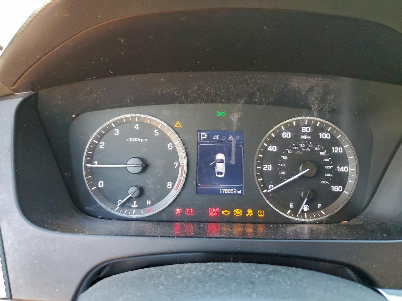 2017 HYUNDAI SONATA SE photo 9