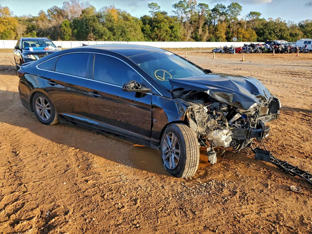 2017 HYUNDAI SONATA SE photo 4
