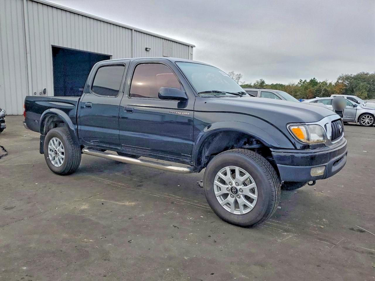 2002 TOYOTA TACOMA DOUBLE CAB photo 4