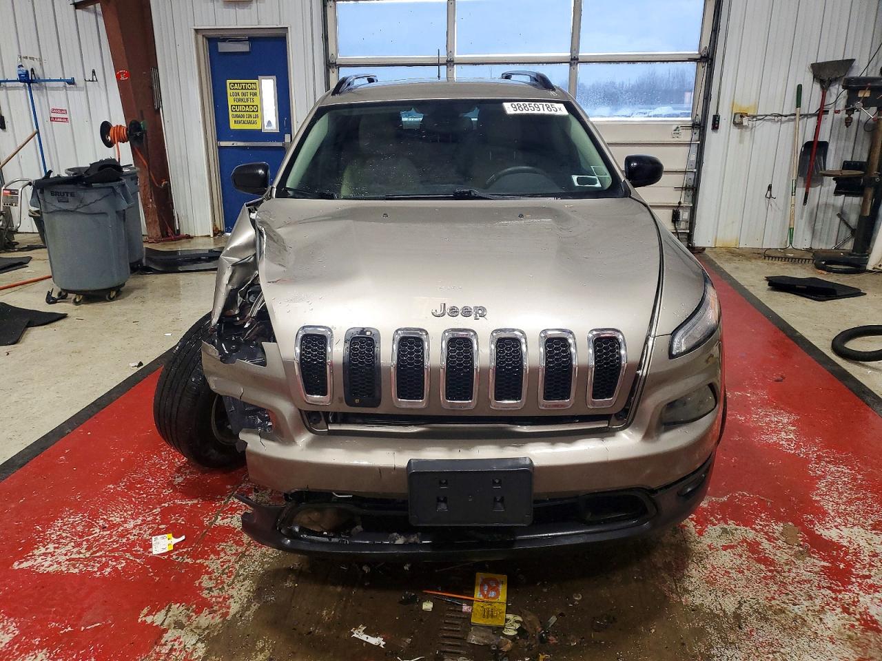 2017 JEEP CHEROKEE SPORT photo 5