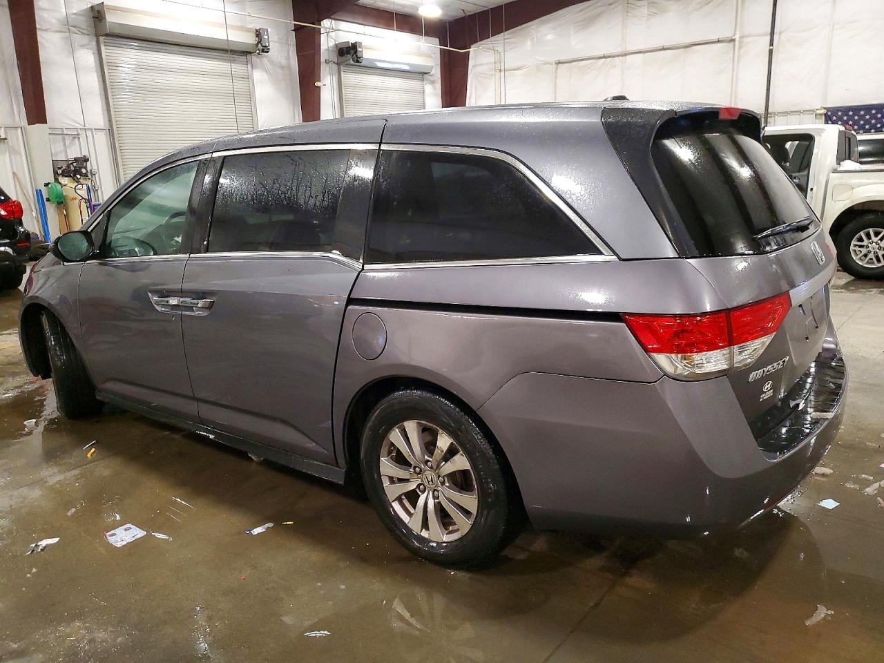 2014 HONDA ODYSSEY EXL photo 2