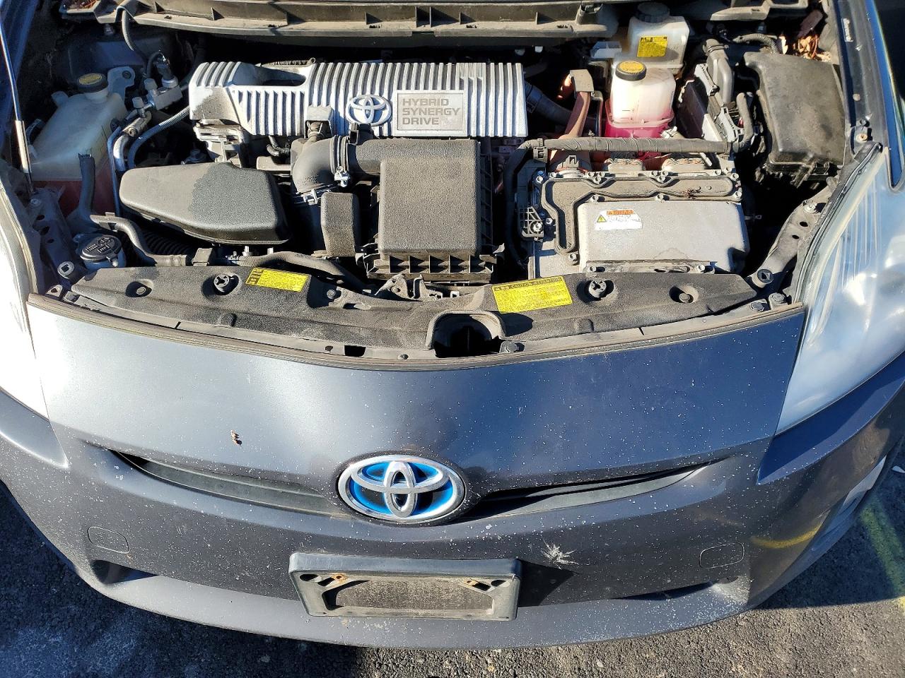 2010 TOYOTA PRIUS photo 11