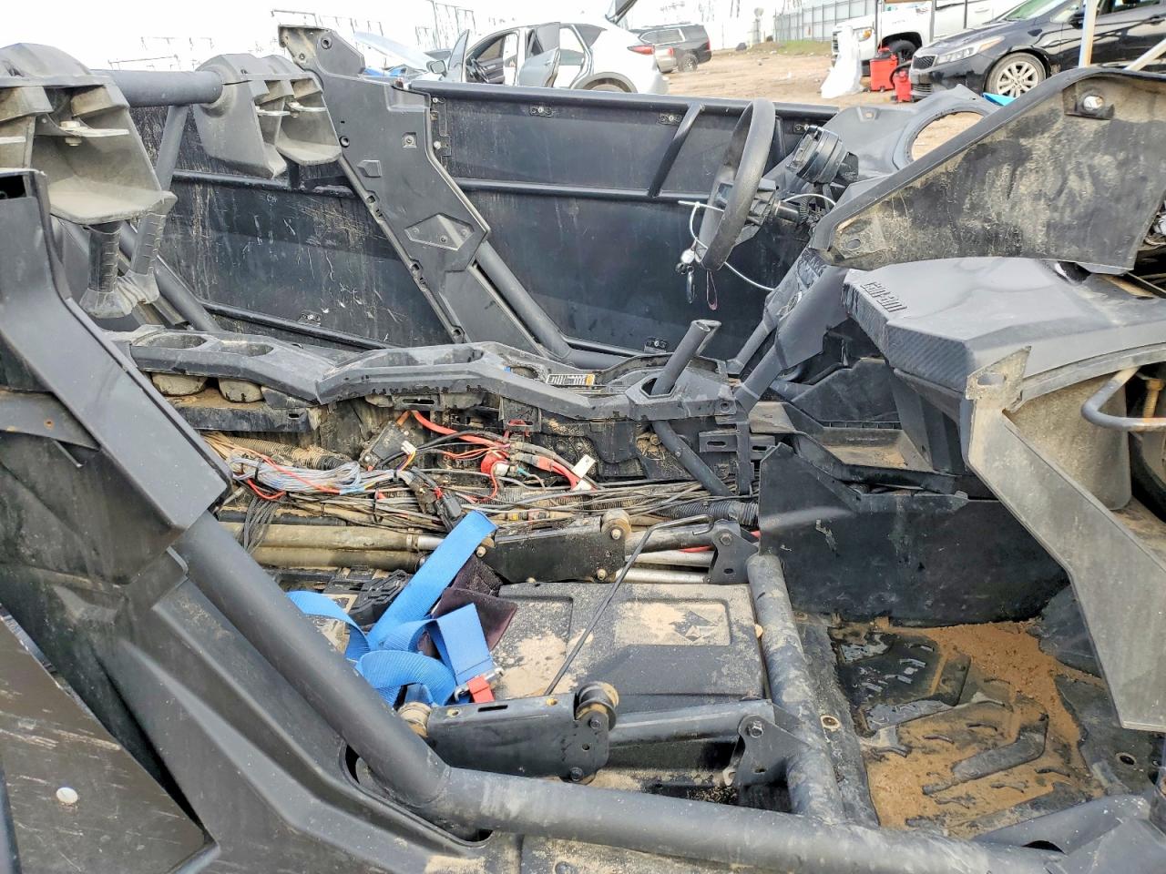 2021 CAN-AM MAVERICK MAX UTILITY VEHICLE photo 5