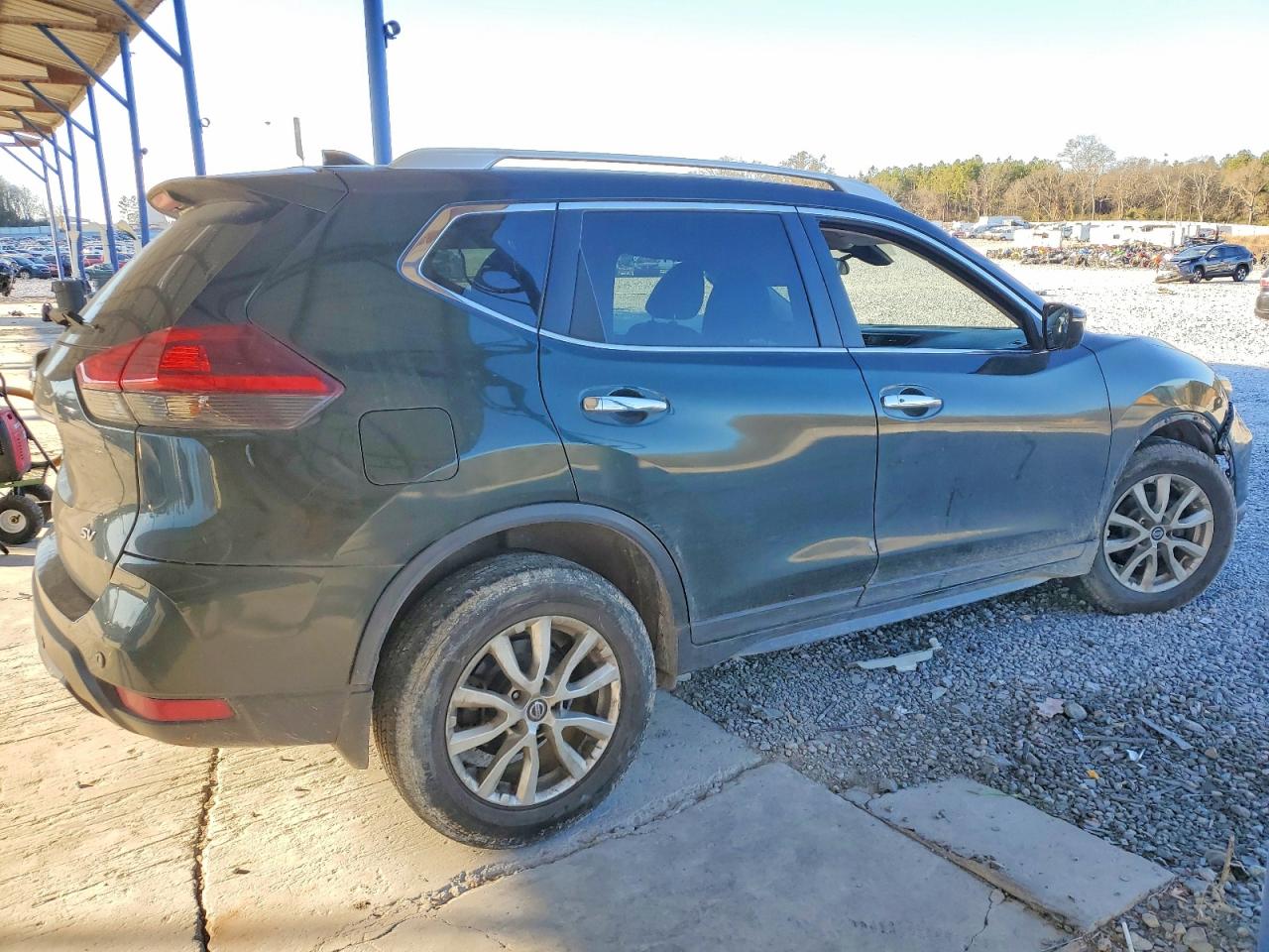 2019 NISSAN ROGUE S photo 7