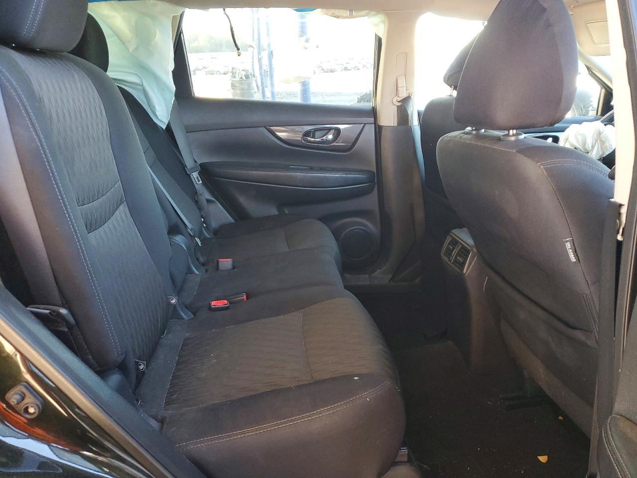 2019 NISSAN ROGUE S photo 28