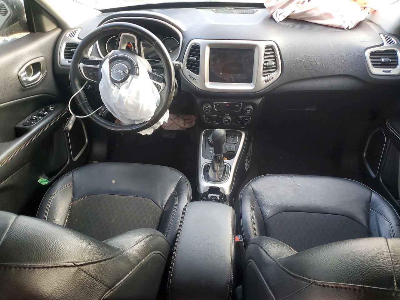 2017 JEEP COMPASS LATITUDE photo 15