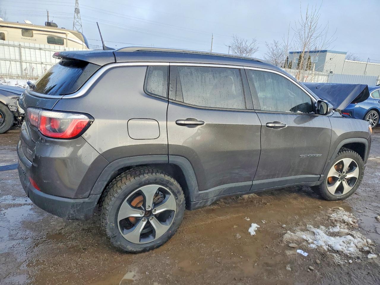 2017 JEEP COMPASS LATITUDE photo 5