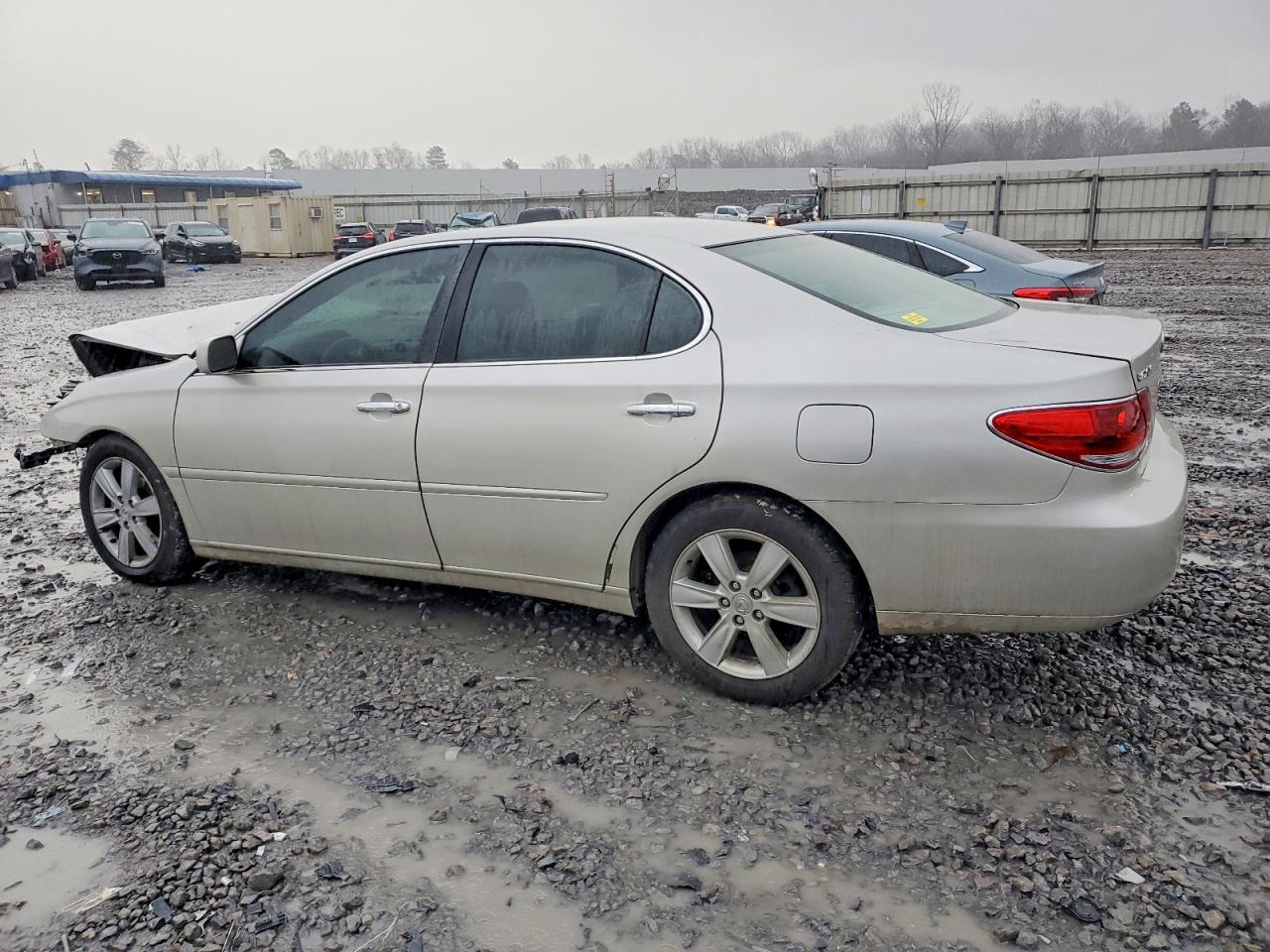 2005 LEXUS ES 330 photo 2