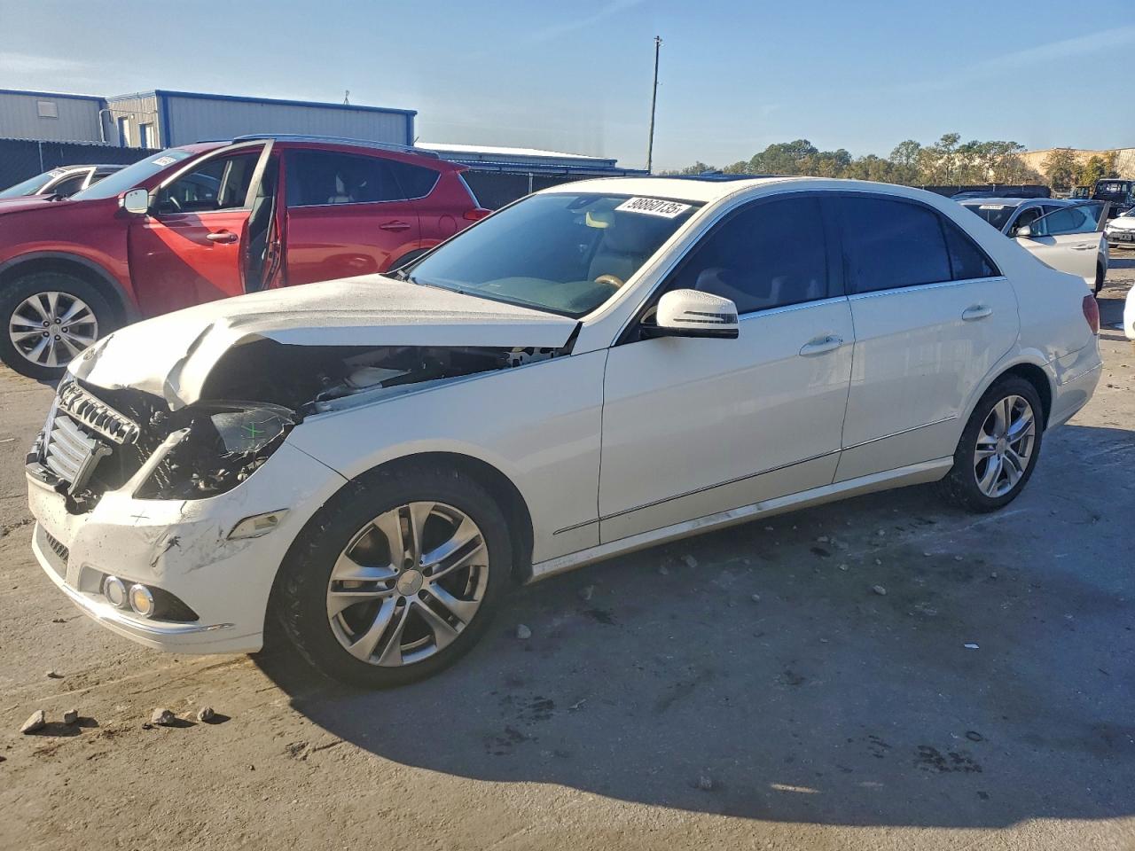2011 MERCEDES-BENZ E